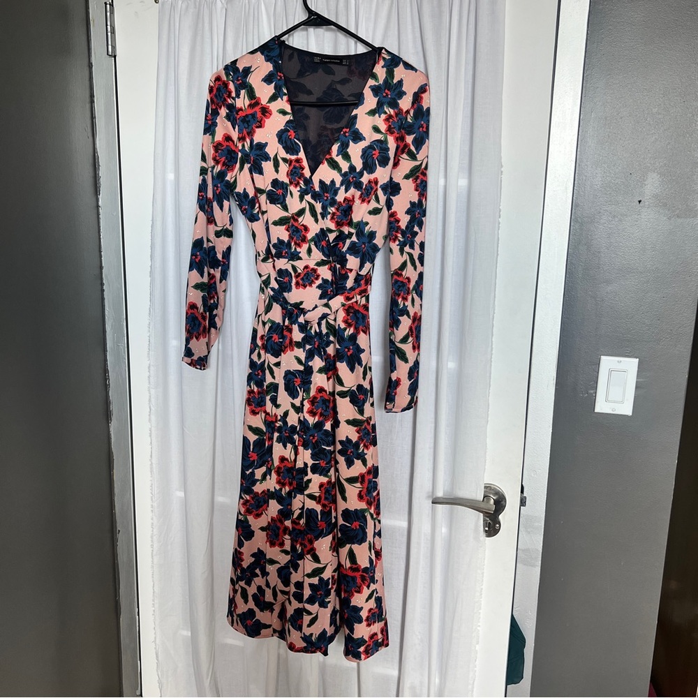 Zara trafaluc collection long sleeve v neck wrap dress. Size small.